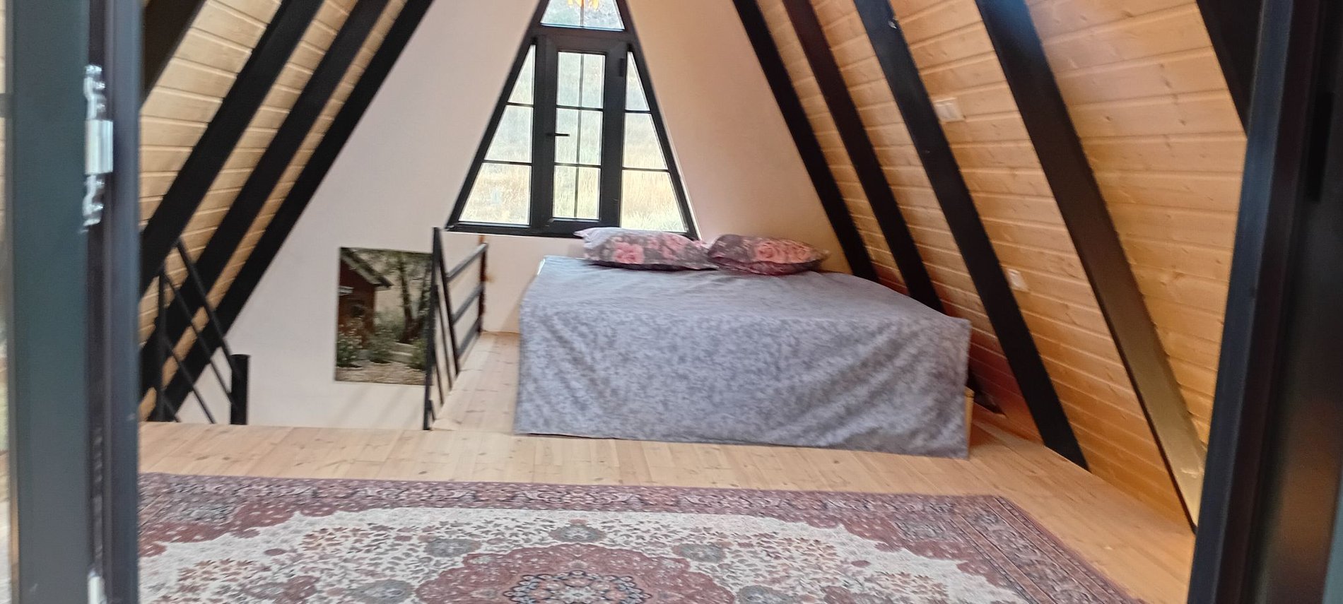 کلبه یک خوابه دوبلکس سوئیسی رابون