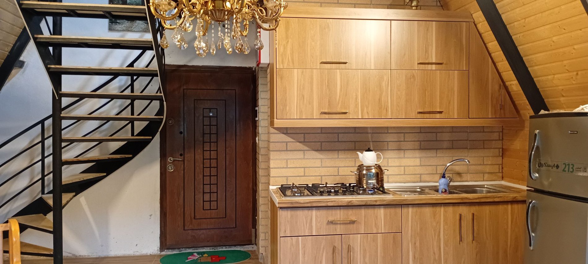 کلبه یک خوابه دوبلکس سوئیسی رابون