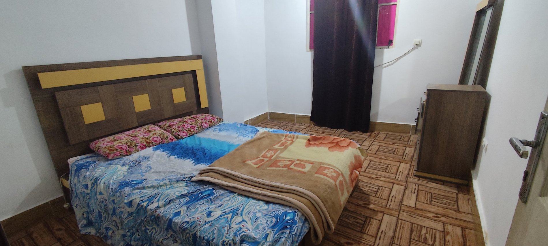 آپارتمان دوخوابه ریشهر 1