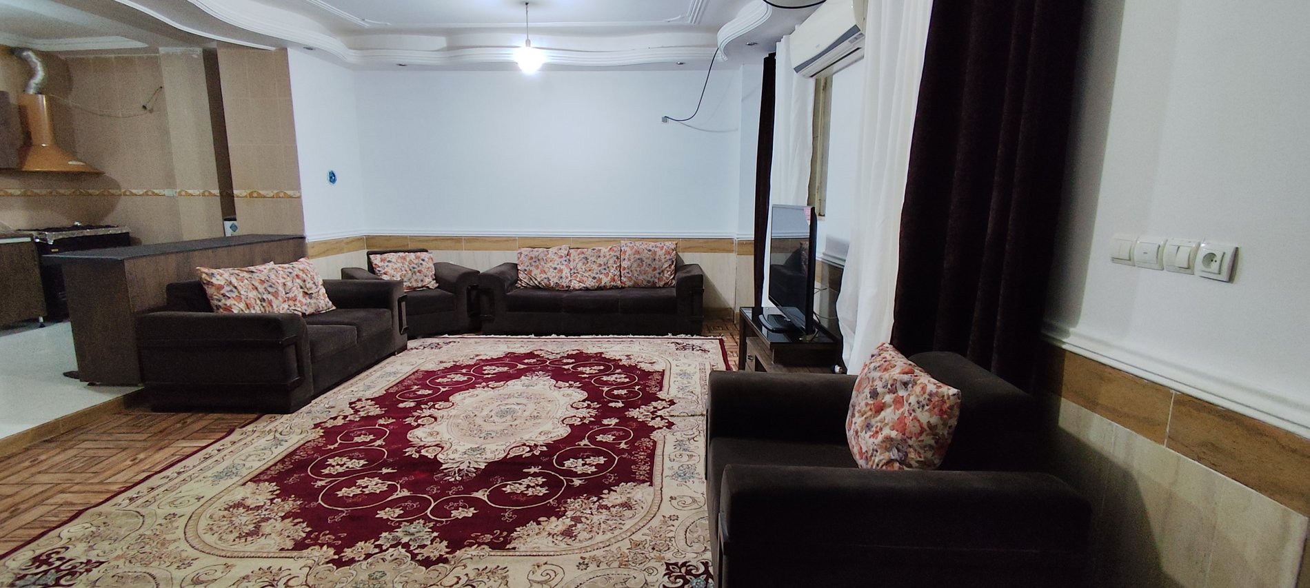 آپارتمان دوخوابه ریشهر 1