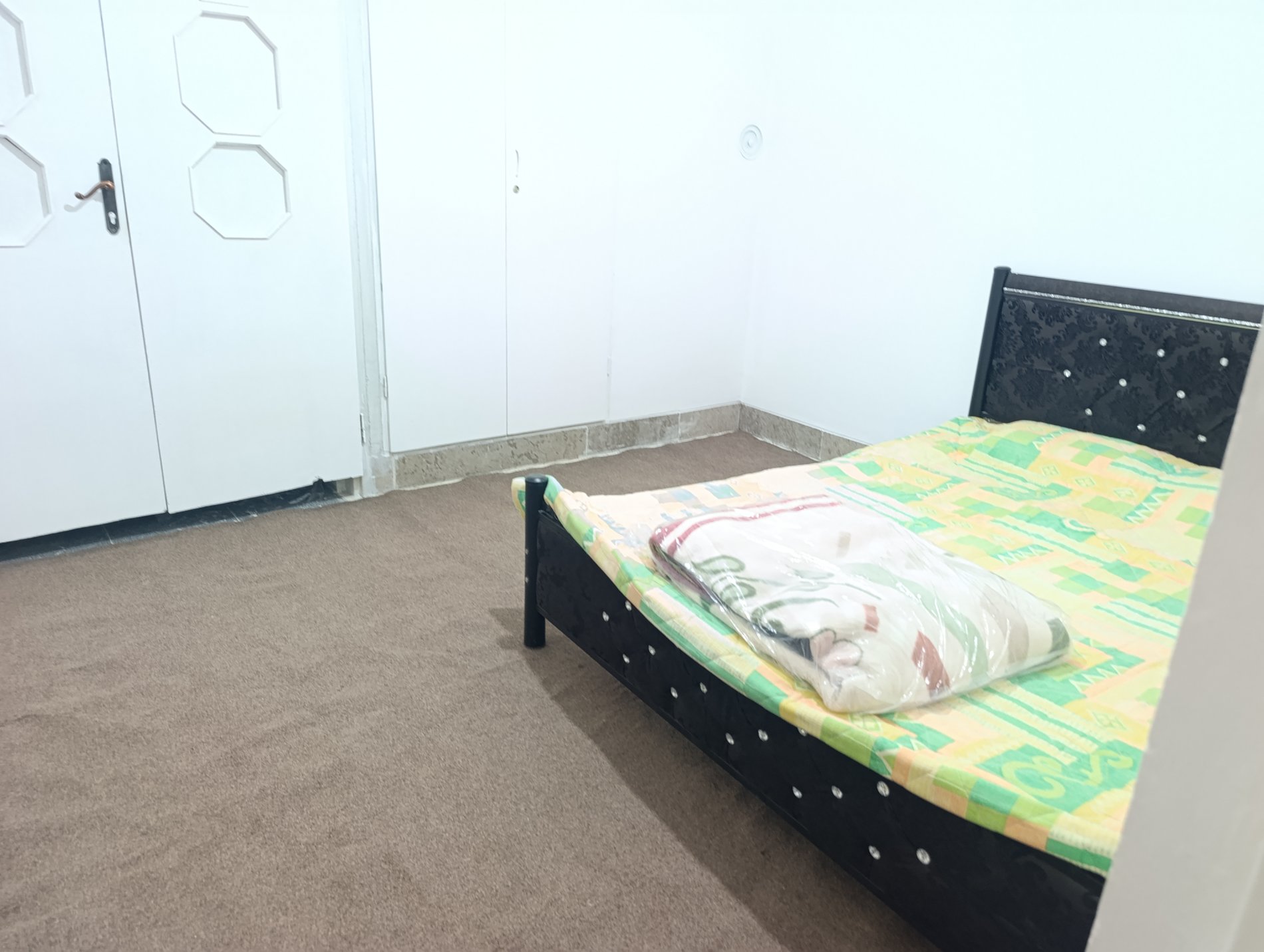 سوئیت یک خوابه ازادگان