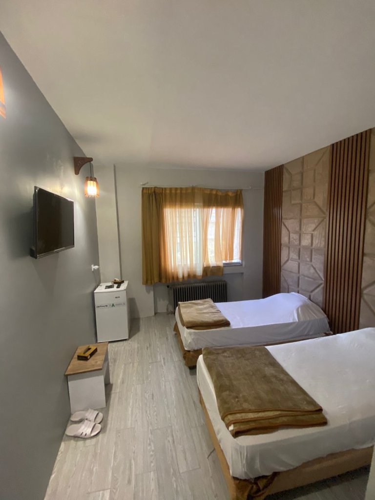 آوین - دوتخته