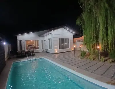 ویلا دوخوابه استخردار آبگرم رزباغ