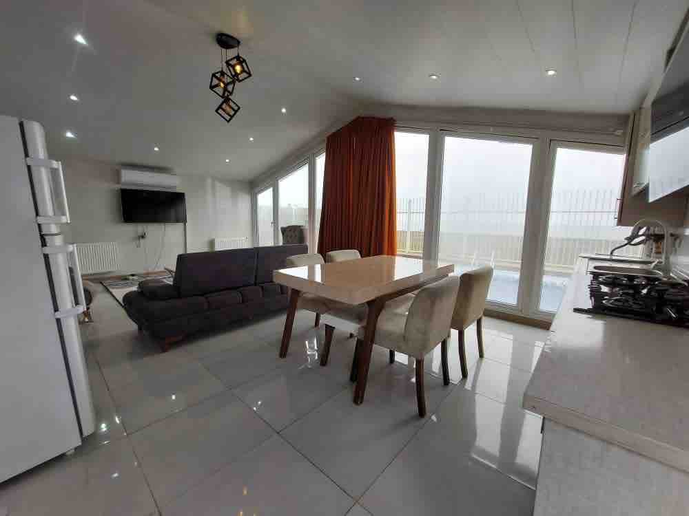 ویلا دوخوابه ساحلی استخردار آبگرم فلامینگو