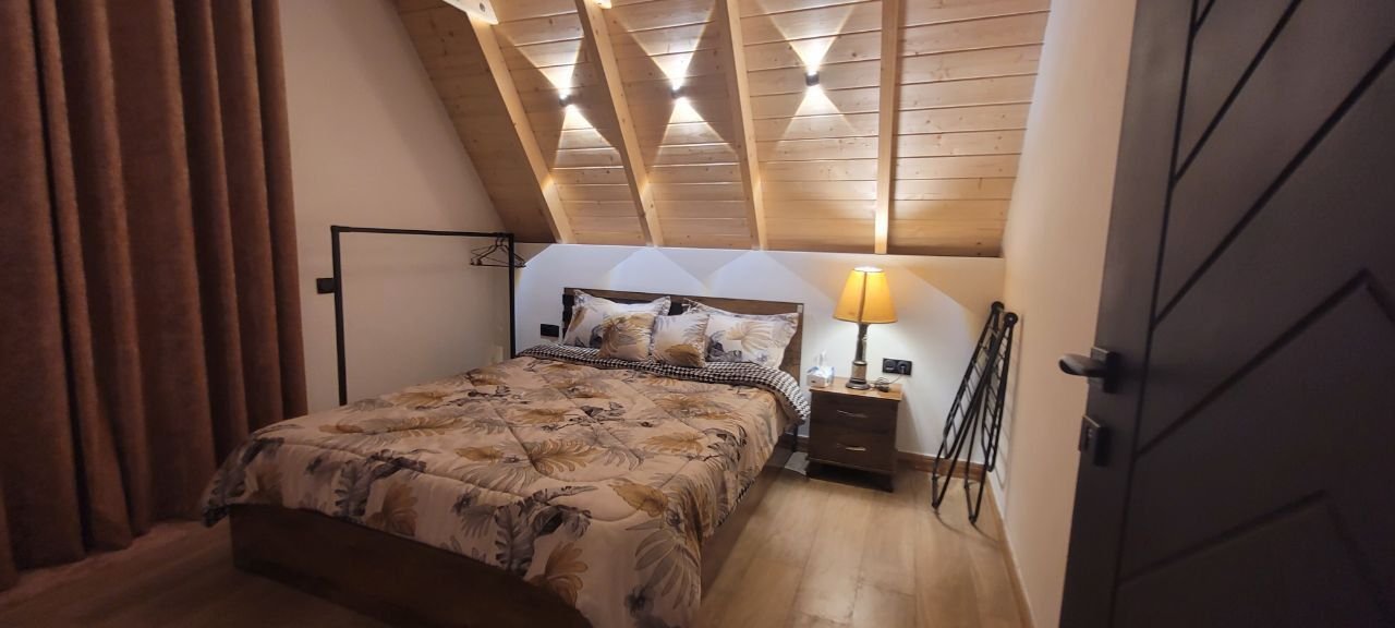 کلبه دوخوابه سوئیسی دوبلکس هلنا