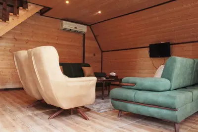 کلبه دو خوابه سوییسی کولمه 4