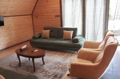 کلبه دوخوابه کولمه 1