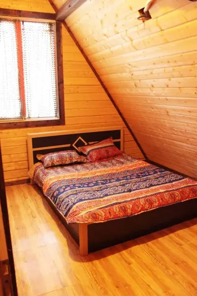 کلبه دوخوابه کولمه 1