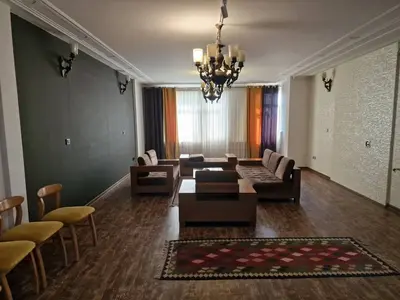 آپارتمان دوخوابه ارم نارون