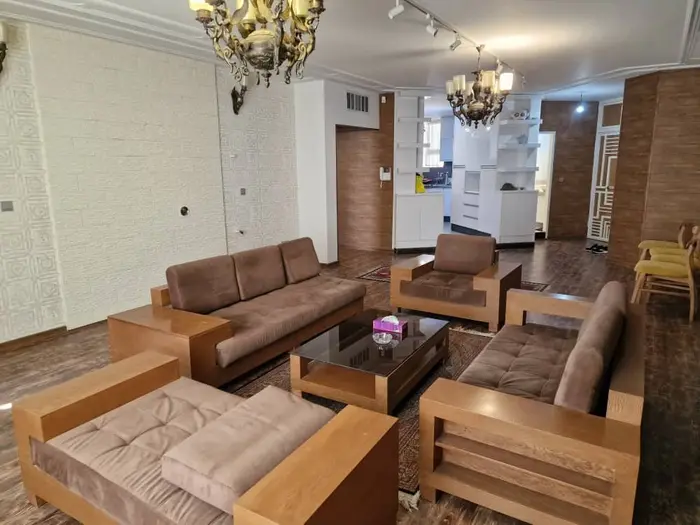 آپارتمان دوخوابه ارم نارون