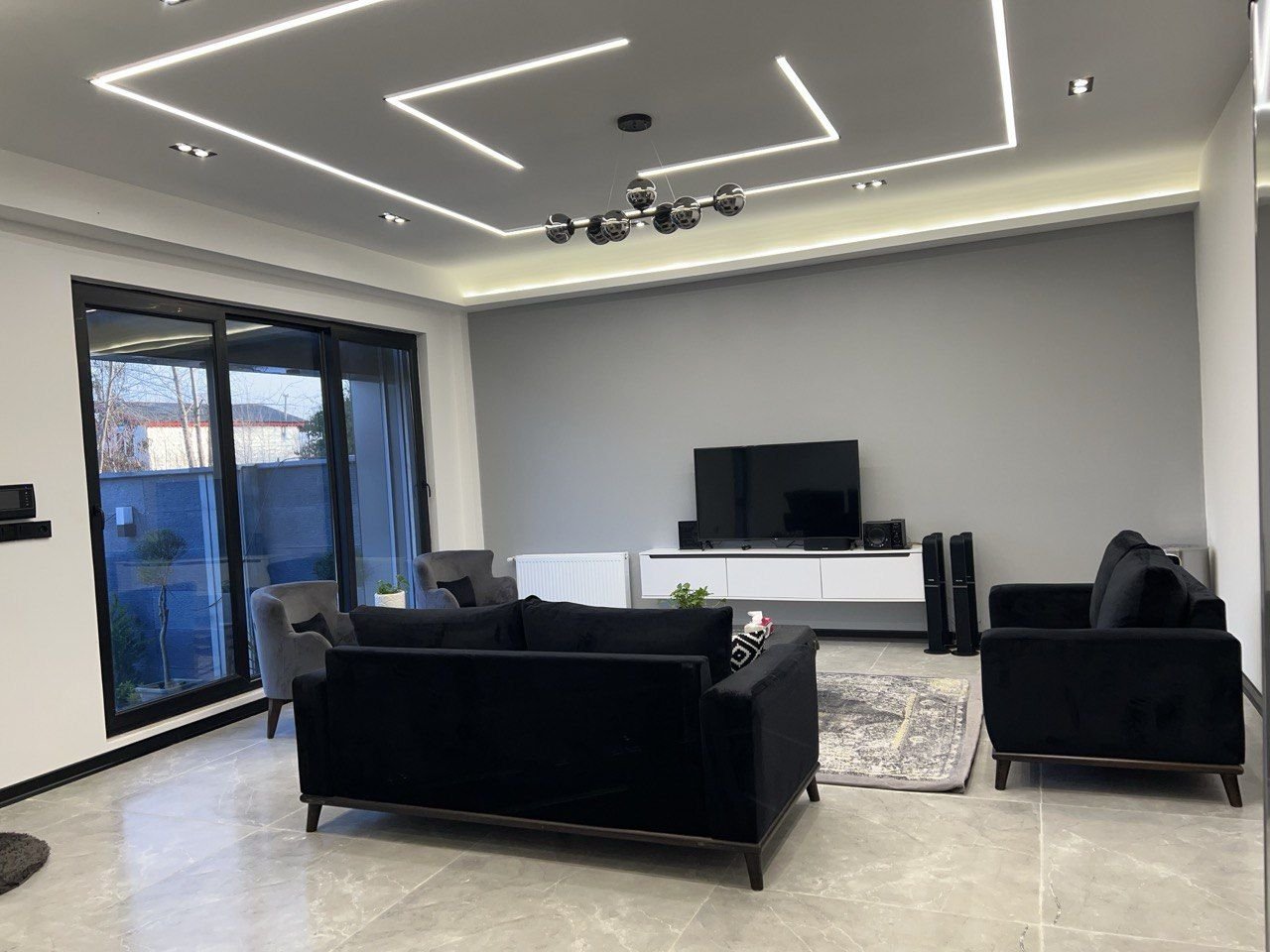 ویلا دوخوابه استخردار هنرمند