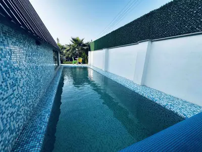 کلبه سه خوابه سوئیسی استخردار اندیشه ۸