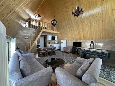 کلبه سه خوابه سوئیسی استخردار اندیشه ۸