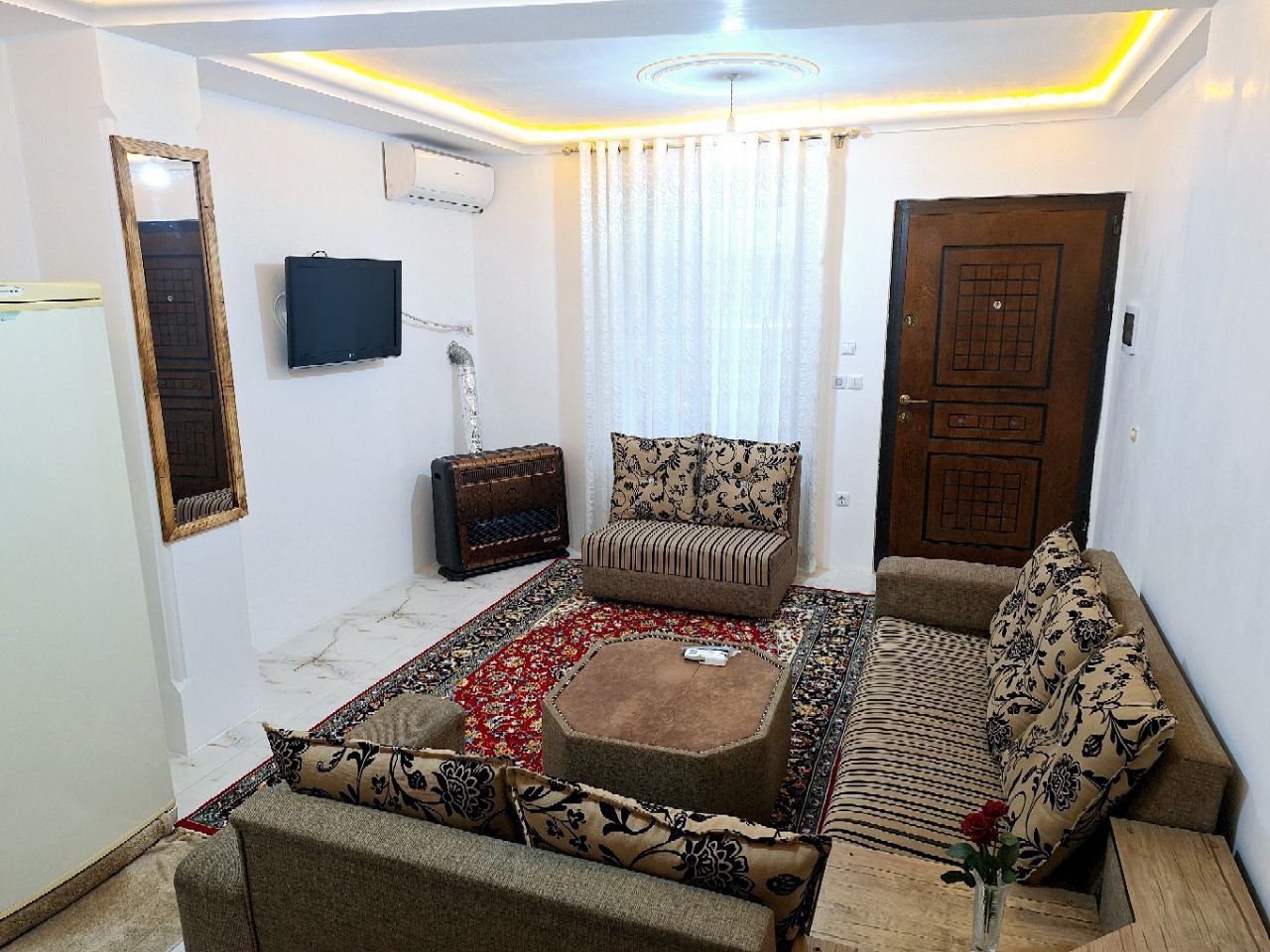 سوئیت یک خوابه کریمی 5