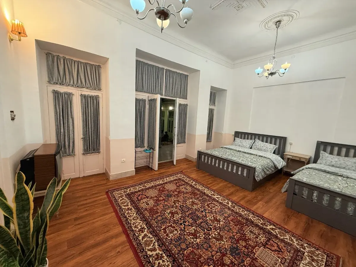 بوم گردی الف - واحد استاد فرشچیان