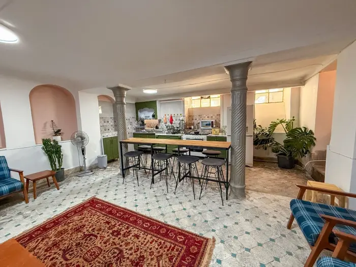 بوم گردی الف - واحد استاد همایی