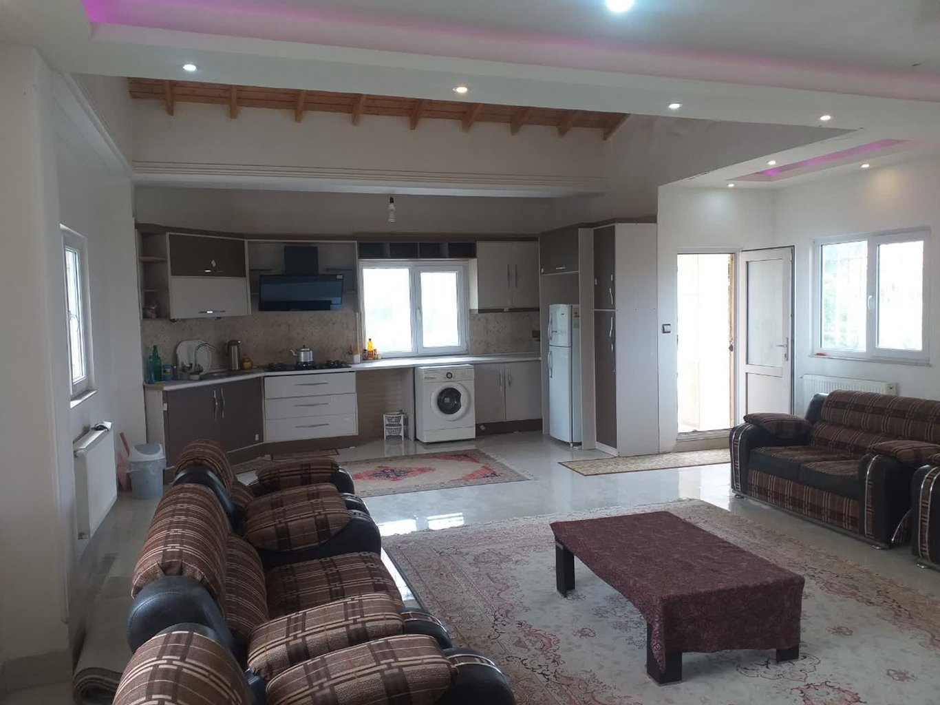 ویلا دوخوابه ساحلی رحیمی