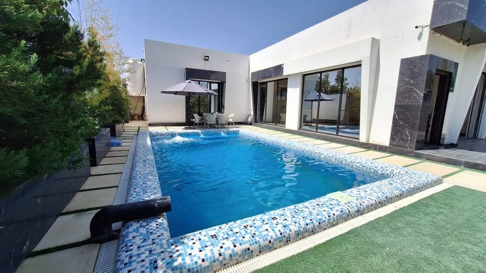 ویلا دوخوابه استخردار آبگرم آیدا 1