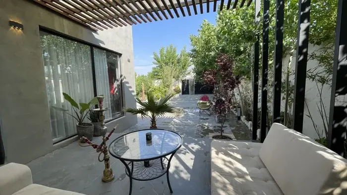 ویلا یک خوابه استخردار آبگرم ویونا - الاچیق ورودی