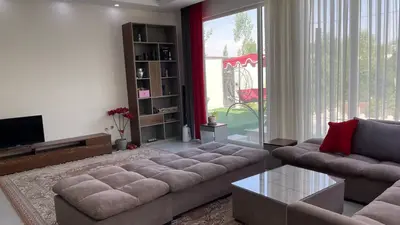 ویلا یک خوابه استخردار آبگرم ویونا