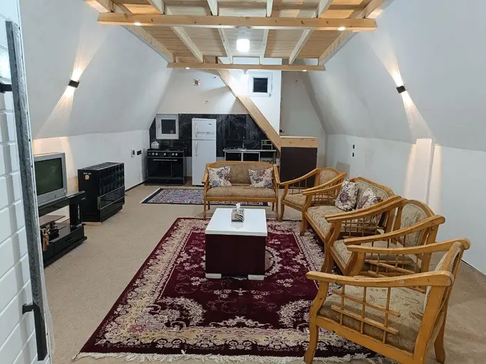 کلبه یک خوابه سوئیسی نبات