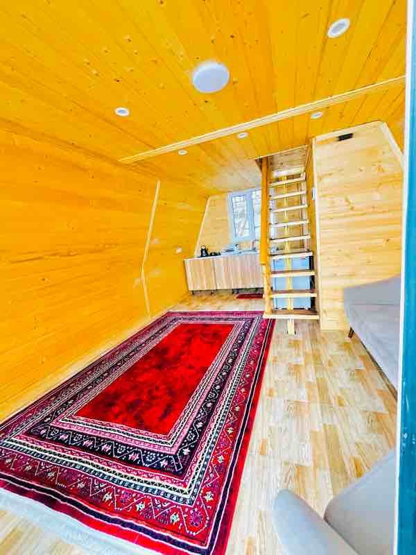 کلبه یک خوابه هیرکان - انتخاب عنوان تصویر