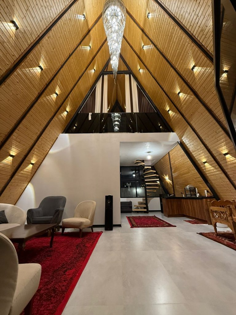 کلبه دوخوابه سوئیسی استخردار رسا