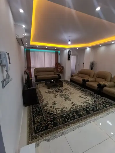 آپارتمان دو خوابه رومینا 22