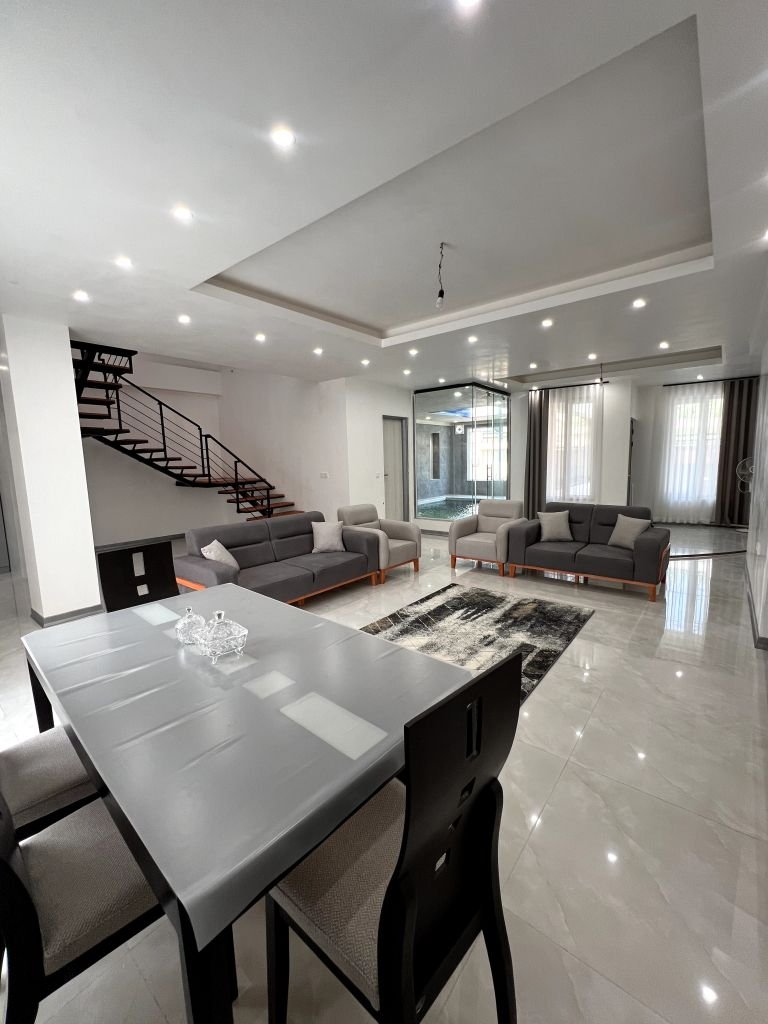 ویلا سه خوابه دوبلکس استخردار آبگرم محمدی 1