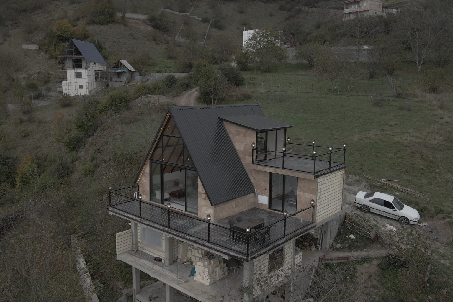 کلبه دوخوابه دوبلکس فندوق