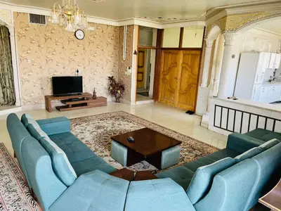 آپارتمان دوخوابه چشم انداز پولادی 17