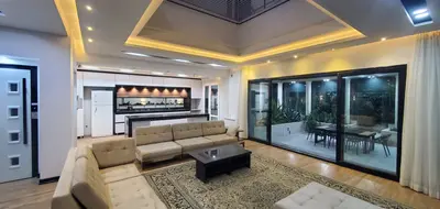 ویلا پنج خوابه تریپلکس استخردار آبگرم آوان