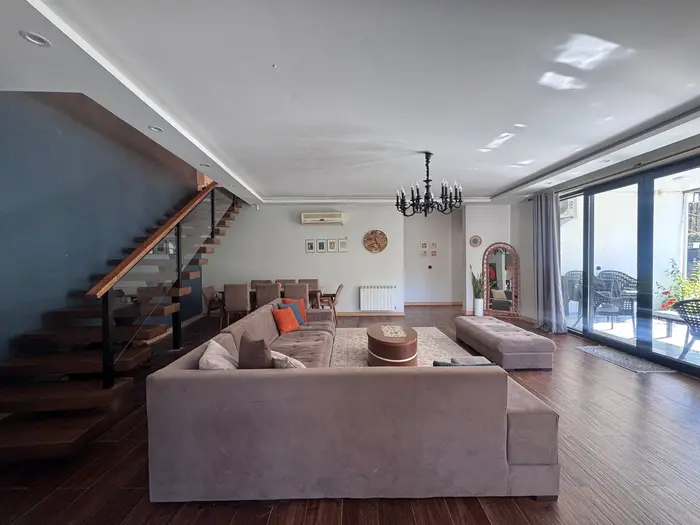 ویلا سه خوابه استخردار آبگرم جنگلی پاناروما