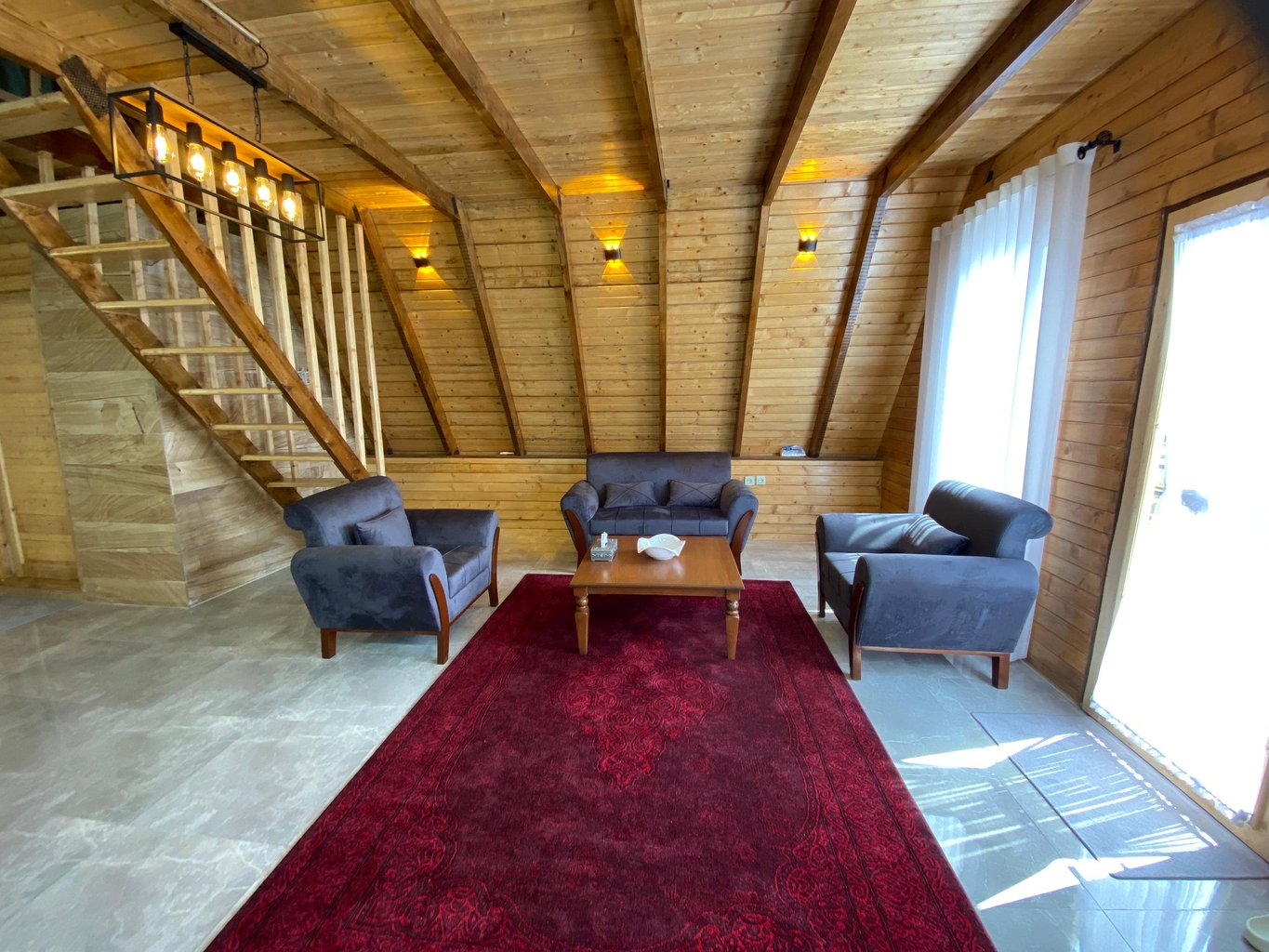 یک خوابه سوئیسی تلما