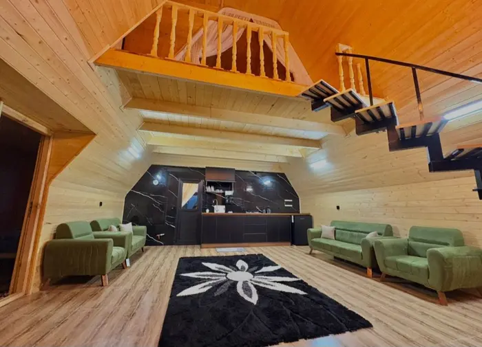 کلبه سه خوابه دِیت