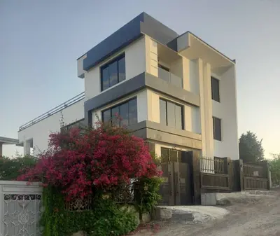 ویلا سه خوابه تریبلکس استخردار آبگرم آدرین