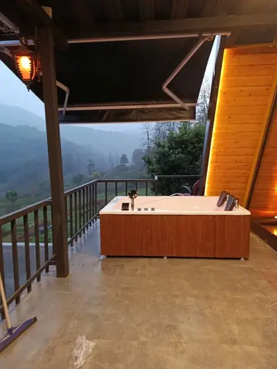 کلبه دوخوابه سوئیسی جکوزی دار سراوان کچا