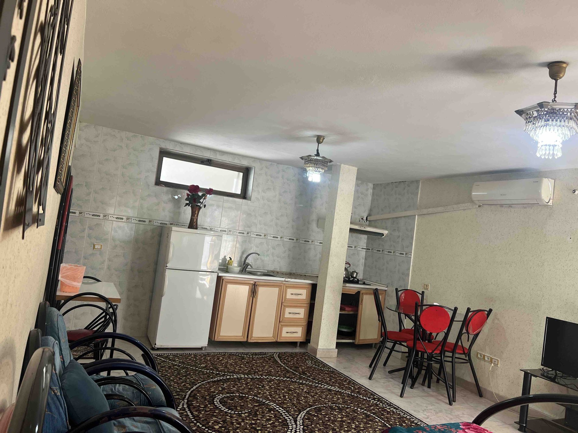سوئیت فلت ببريان ٢ - انتخاب عنوان تصویر