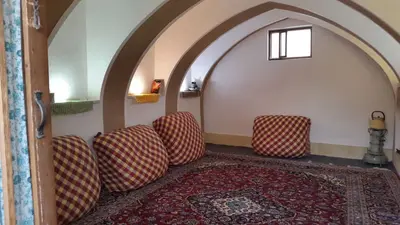 بومگردی خشت و ماه - واحد ۷ گندم