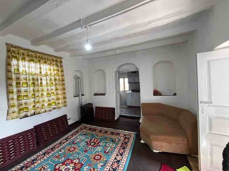 کلبه خونه گِلی ما - انتخاب عنوان تصویر