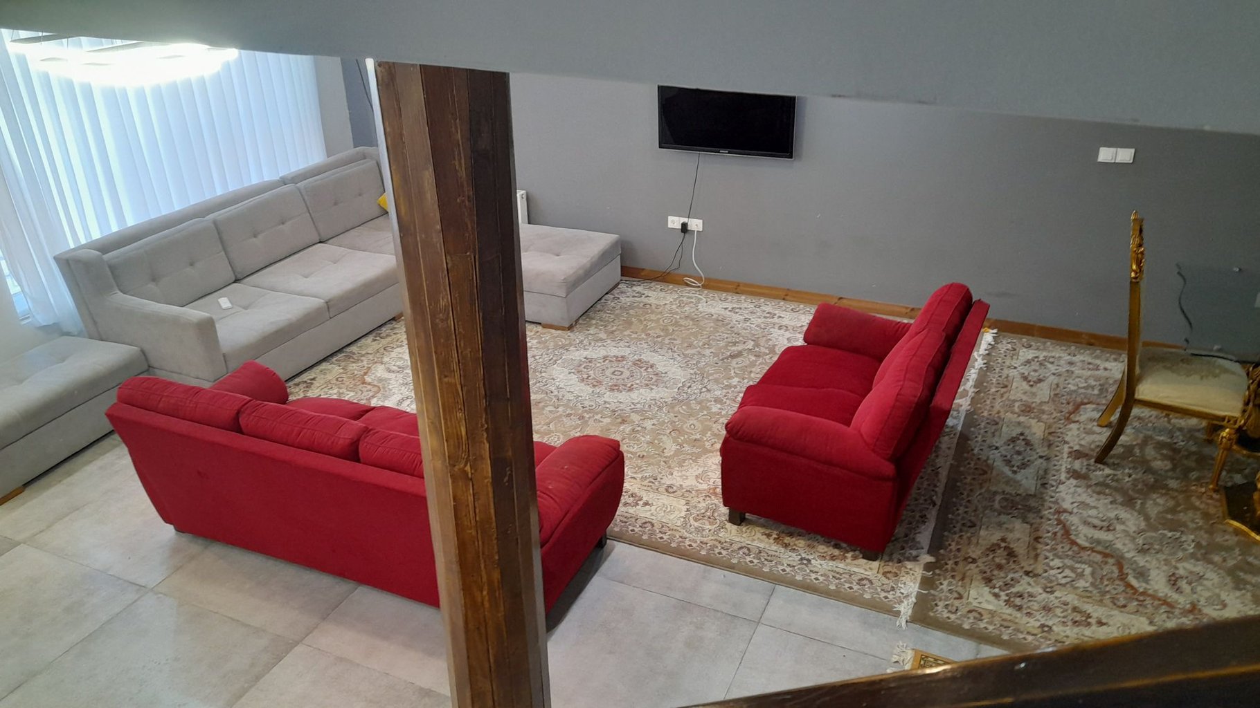 ویلا استخردار آبگرم سه خوابه کلاسیک