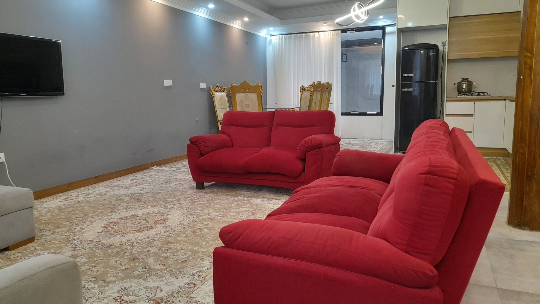 ویلا استخردار آبگرم سه خوابه کلاسیک