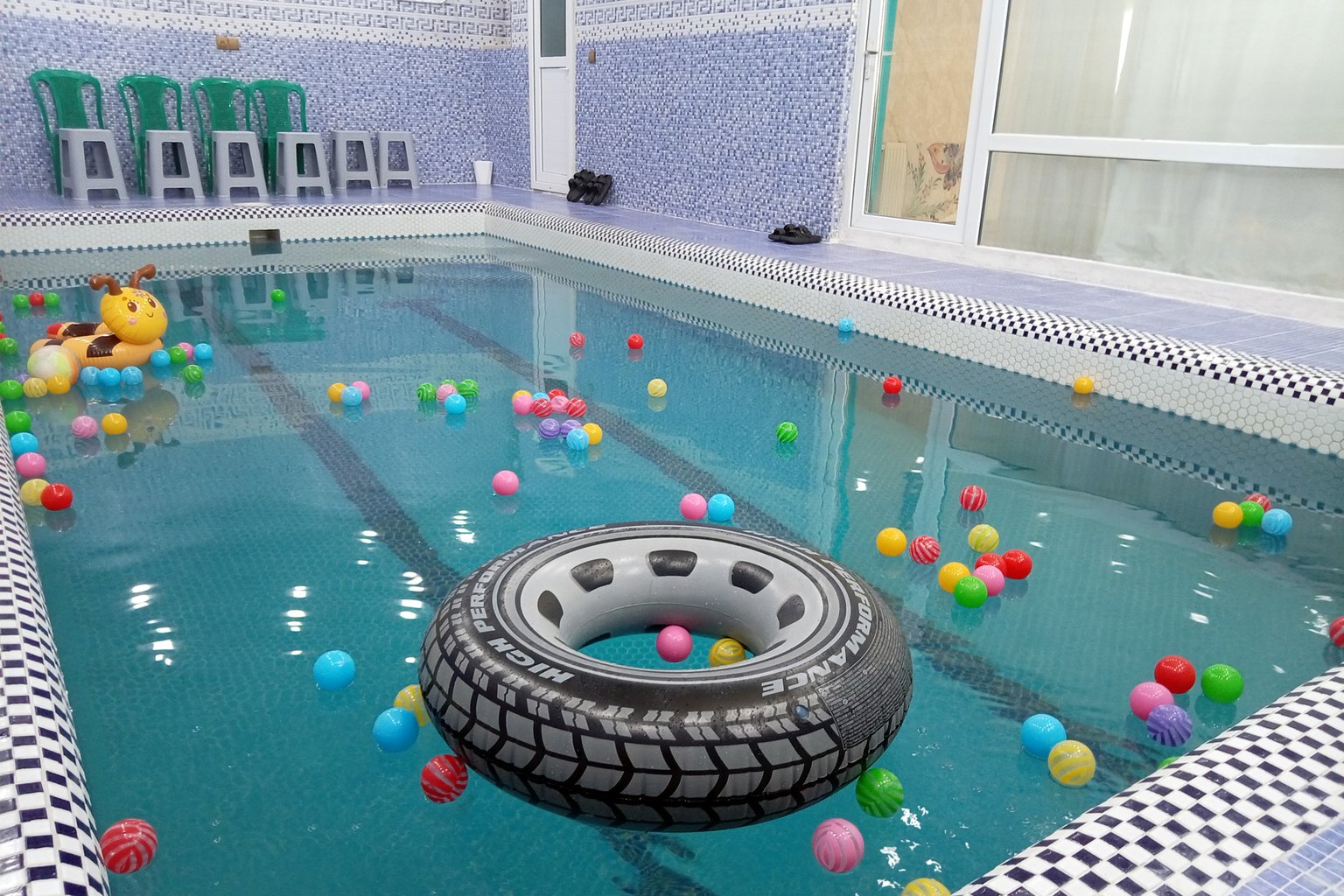 ویلا سه خوابه استخردار بنفشه