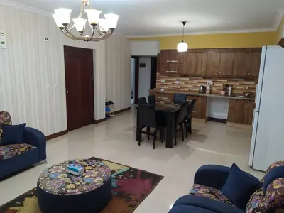 آپارتمان دوخوابه دنج 8