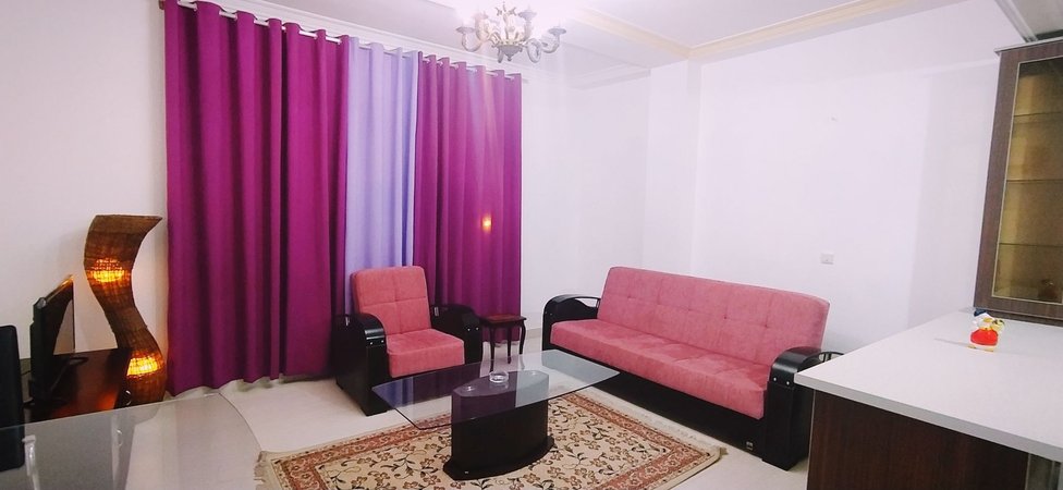 آپارتمان یک خوابه دنج 14 - سالن پذیرایی