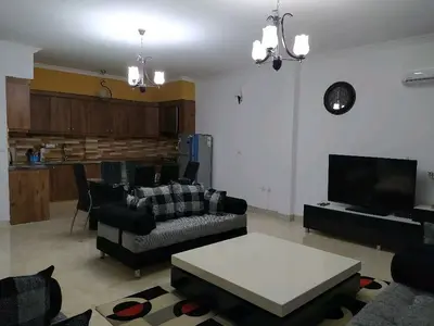 آپارتمان سه خوابه دنج 7