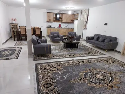 ویلا دوخوابه استخردار درختی 2