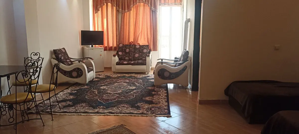 آپارتمان یک خوابه پرسپولیس - نشمین