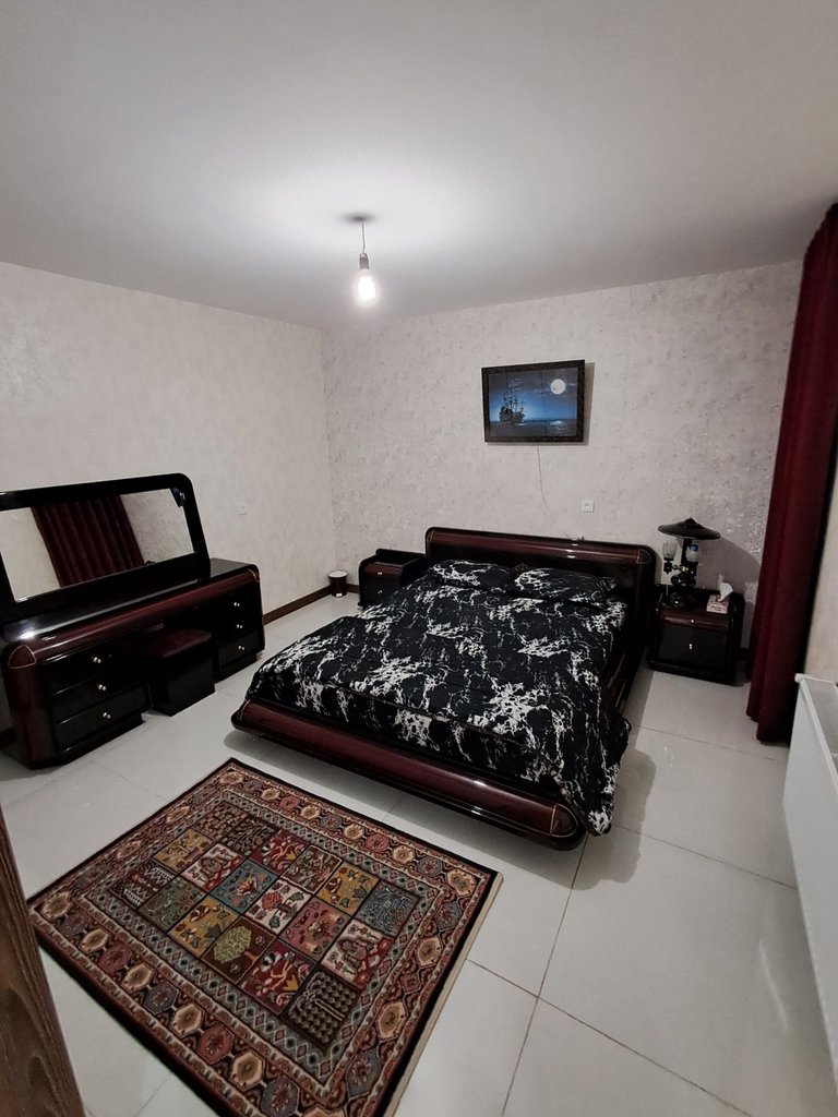 آپارتمان دوخوابه کلیسا