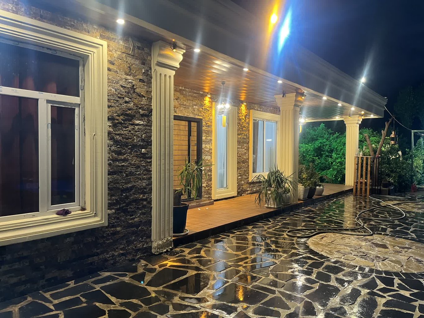 ویلا دوخوابه استخردار سلین 7